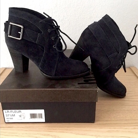 Vintage Luxury Rebel Ankle Boots - Picture 1 of 6